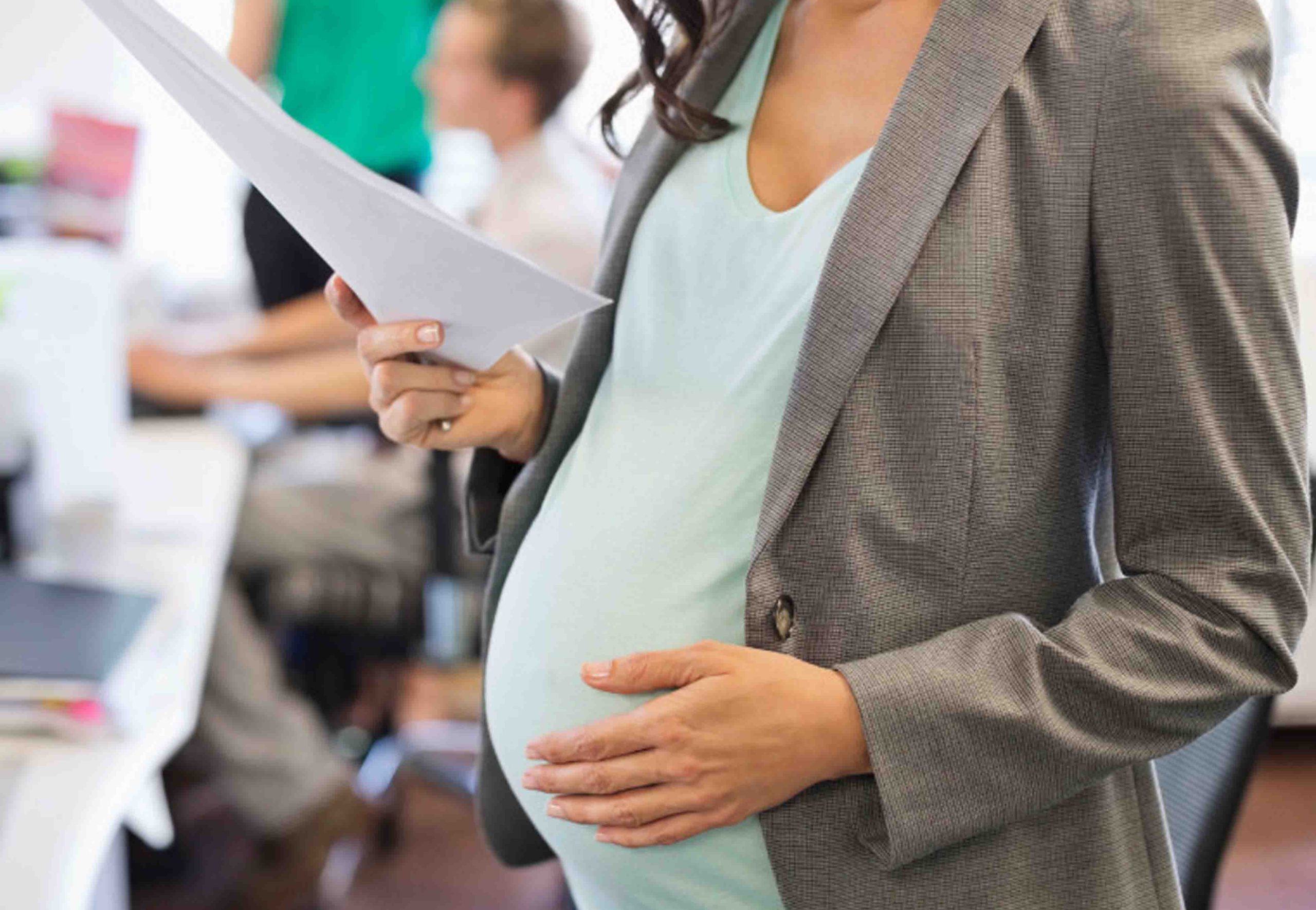 EPS NIEGA PAGO LICENCIA MATERNIDAD - FALTA DE SEMANAS COTIZADAS