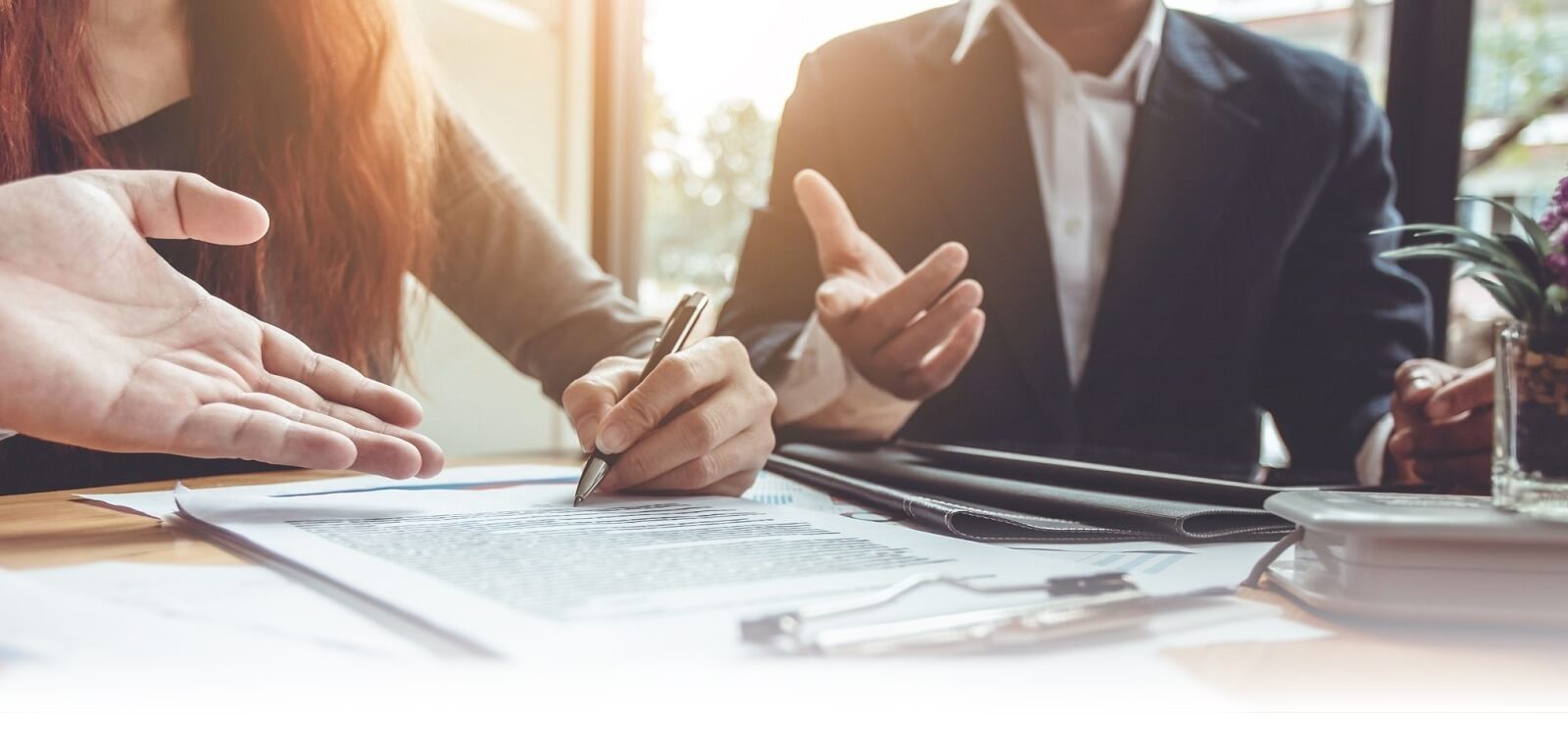 Mi ex esposo me quiere dejar en la calle, que hacer?